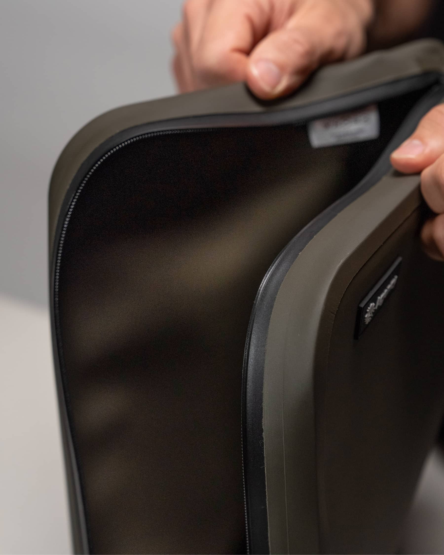 Guide: Lifeproof Anytime Bag